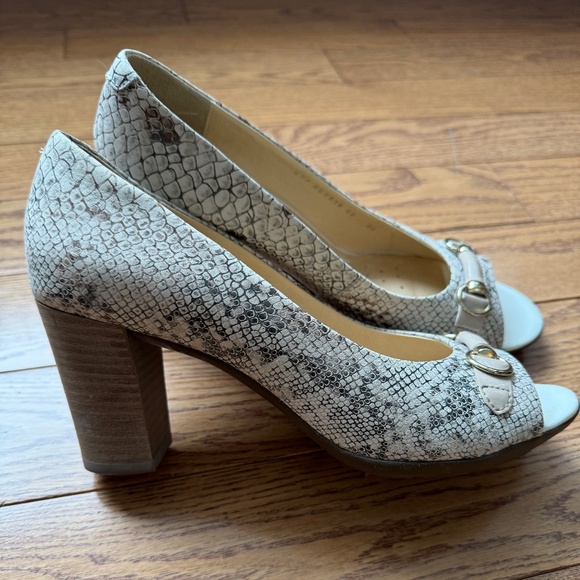 Geox Open Toe Italian Leather Snakeskin Pumps Size 40 EU - Picture 3 of 7